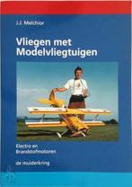 Vliegen met modelvliegtuigen - electro en brandstofmotoren, Verzenden