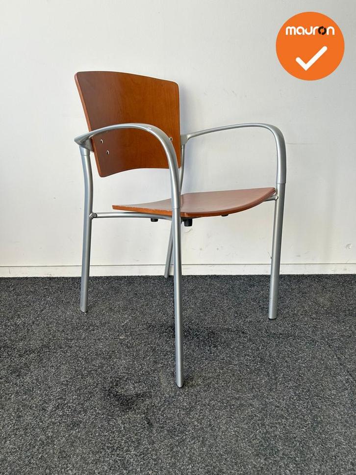 Kantinestoel Eina - refurbished - Hout met zilvergrijs frame, Zakelijke goederen, Kantoor en Winkelinrichting | Kantoormeubilair en Inrichting