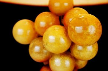 Lampe de table - Grappe de raisins en albâtre italien ancien