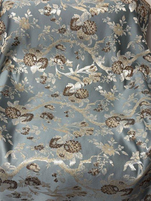 Verweven elegantie: kostbare bloemen op zijde lampasso -, Antiek en Kunst, Antiek | Tapijten, Tafelkleden en Textiel