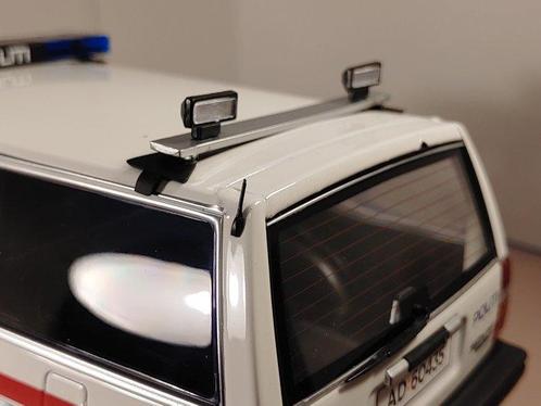Minichamps 1:18 - Break miniature - Volvo 740 Turbo, Hobby en Vrije tijd, Modelauto's | 1:5 tot 1:12
