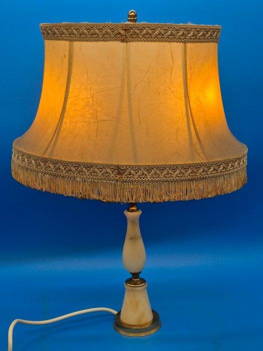 Tischlampe – Klassizistische Form mit Alabaster und Messing, Antiquités & Art, Curiosités & Brocante