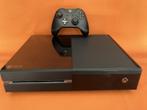 Xbox One 500GB + controller (Spelcomputers)