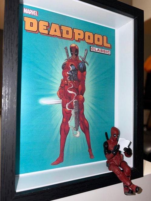 Collectibles & Co. - Legendary Comics: The ‘Busy Reading’, Antiek en Kunst, Kunst | Designobjecten