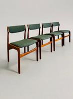 Zitgroep - Hout, Textiel - Vier stoelen