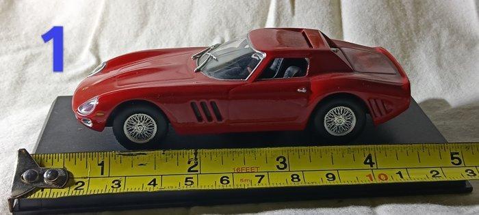 1:43 - Model sportwagen (43) - Ferrari - Voltooid, Hobby & Loisirs créatifs, Voitures miniatures | 1:5 à 1:12