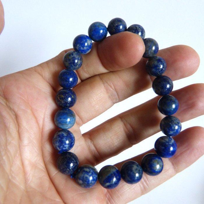 Uitzonderlijke collectie armbanden van lapis lazuli, agaat,, Verzamelen, Mineralen en Fossielen