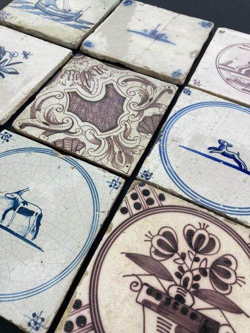 Carreau - Carreaux anciens avec un navire, des sautereaux,, Antiek en Kunst, Antiek | Glaswerk en Kristal