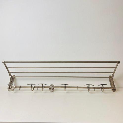Kapstok - Art deco trein kapstok - Aluminium, chrome, Antiek en Kunst, Curiosa en Brocante