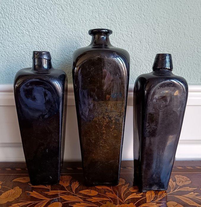Fles (3) - Glas - Drie kelderflessen, Antiquités & Art, Antiquités | Verre & Cristal