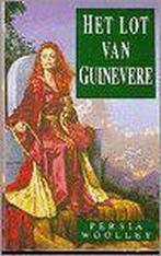Het lot van Guinevere 9789026974007 Persia Woolley, Boeken, Historische romans, Verzenden, Gelezen, Persia Woolley