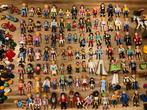 Playmobil - Assorti - 100 poppetjes + zeer veel accessoires