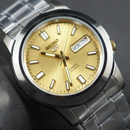 SEIKO 5 - NEW, BOX, CARD - Sans Prix de Réserve - SNKL33 -, Handtassen en Accessoires, Horloges | Antiek
