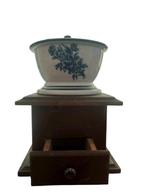 Koffiemolen - Hout, Antiek en Kunst