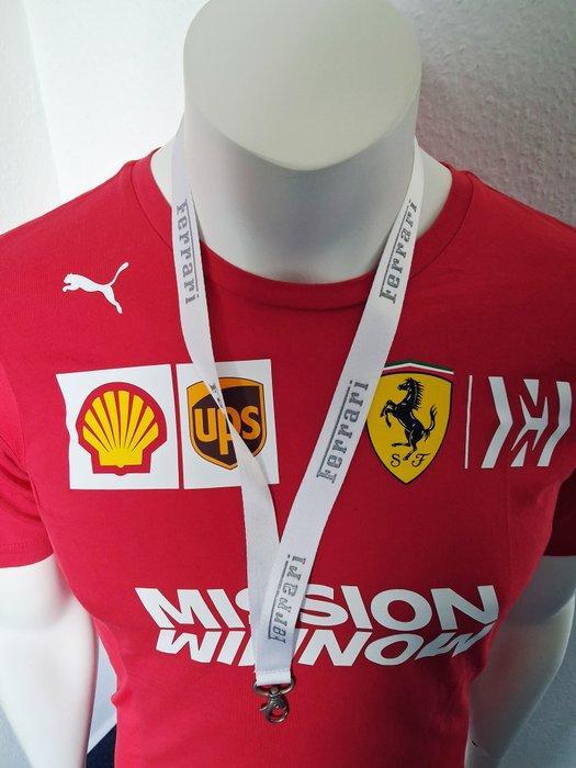 Ferrari - 2020 - Fankaart, Team - T-shirt Mission Winnow, Verzamelen, Automerken, Motoren en Formule 1