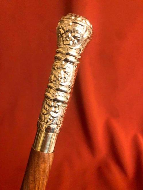 Canne de marche - A classy , Maharaja, walking stick. Handle, Antiquités & Art, Antiquités | Autres Antiquités