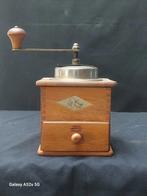 Koffiemolen (2) - Hout, Antiek en Kunst, Antiek | Keukengerei