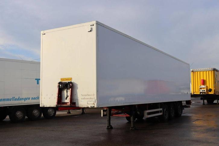 Veiling: Gesloten Oplegger Pacton B3-001 39000kg 2006, Auto's, Vrachtwagens, Ophalen