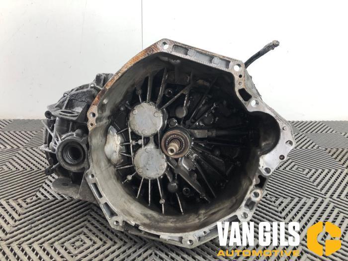 Versnellingsbak Opel Vivaro O320145, Auto-onderdelen, Motor en Toebehoren