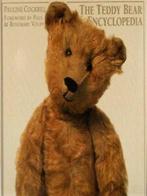 The teddy bear encyclopaedia by Pauline Cockrill Peter, Gelezen, Verzenden