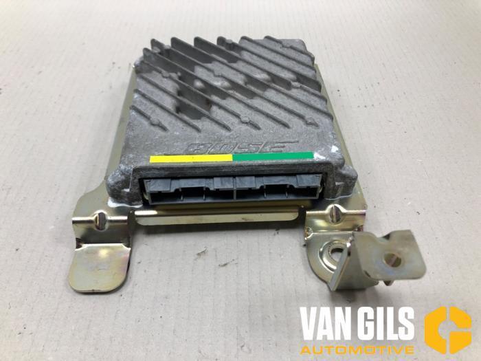 Radio versterker Hyundai Ioniq O327749, Auto-onderdelen, Elektronica en Kabels