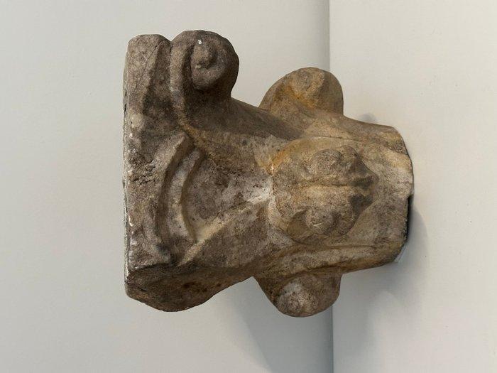 Gothique Chapiteau - Probablement XVe/XVIe siècle - au, Antiek en Kunst, Antiek | Overige Antiek