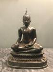 Standbeeld, Bouddha en bronze à patine verte, Thaïlande,