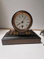 Klok (2) - Antiek Hout, Messing - 1950-1980, Antiek en Kunst