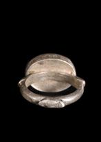 Islamitische Ottomaanse/Bedoeïenenstijl zilveren metaal Ring, Antiek en Kunst