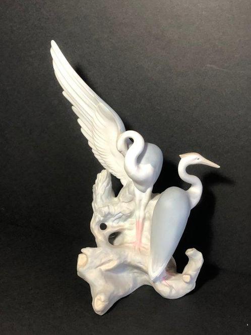Lladró - Fulgencio Garcia - Personnage miniature - Garzas en, Antiek en Kunst, Antiek | Glaswerk en Kristal