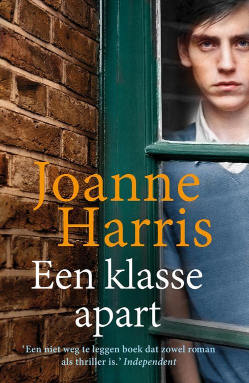 Een klasse apart / Rebecca Buckfast / 2 9789026141812, Boeken, Thrillers, Gelezen, Verzenden