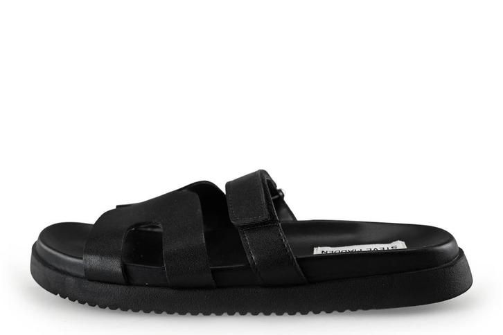 Steve Madden slippers in maat 40 Zwart | 5% korting, Kleding | Dames, Schoenen, Zwart, Zo goed als nieuw, Slippers, Verzenden