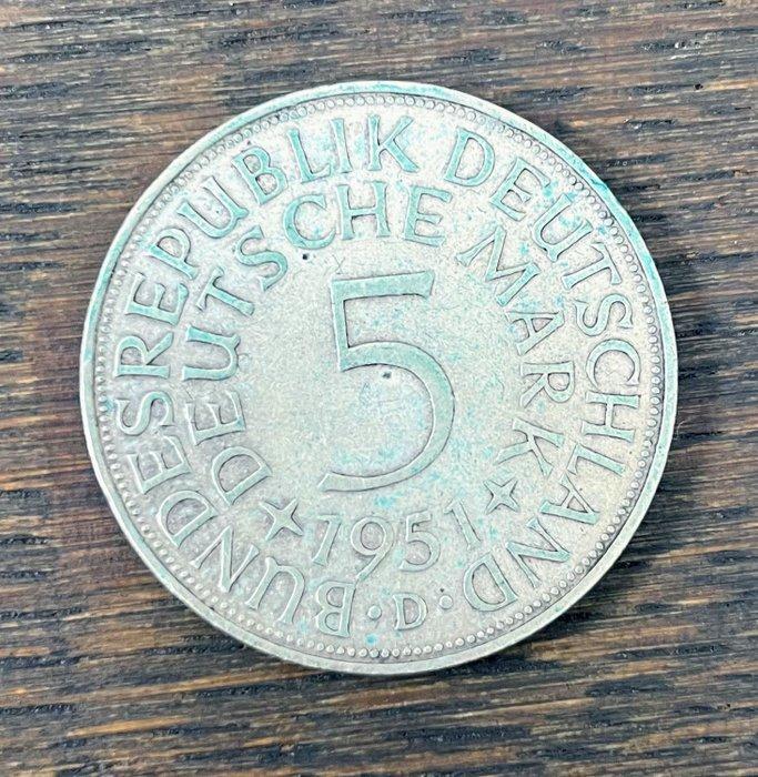 Duitsland. 5 Deutsche Mark; 10 Deutsche Mark 1951 - 1994, Postzegels en Munten, Munten | Europa | Niet-Euromunten