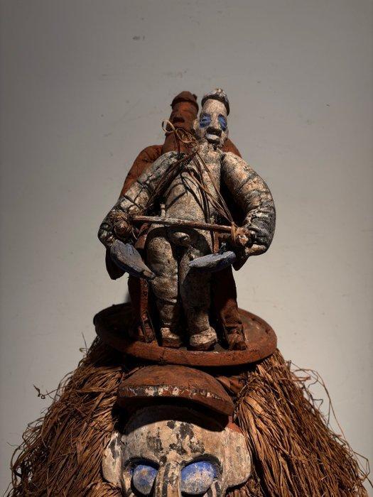 Mask - Yaka - Congo, Antiquités & Art, Art | Art non-occidental