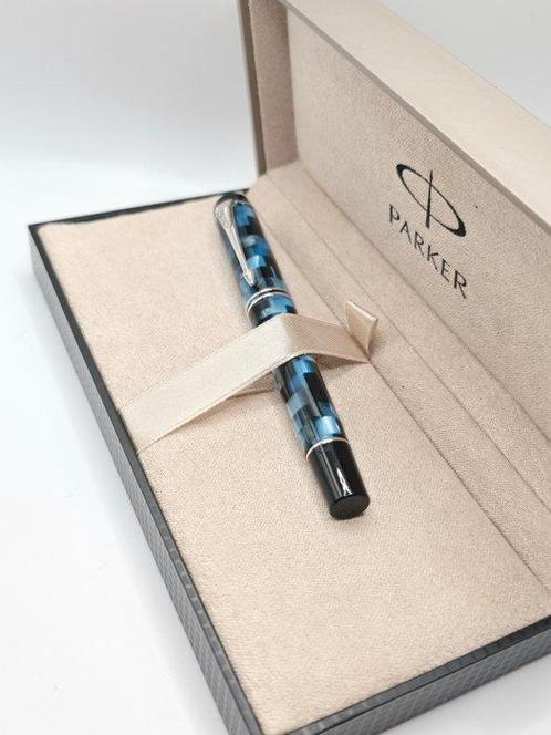 Parker - Pluma Estilografica Parker Duofold demi check azul, Verzamelen, Pennenverzamelingen