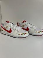 Nike - Dunk Low SB - Sneakers - Maat: EU 42 - Nieuw met tags