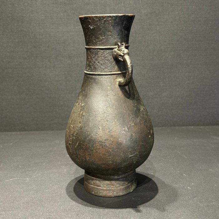 Vaas - Brons - China - Ming Dynastie (1368-1644), Antiek en Kunst, Antiek | Overige Antiek