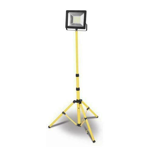 LED schijnwerper met statief - IP65 - 50W, Tuin en Terras, Buitenverlichting, Verzenden