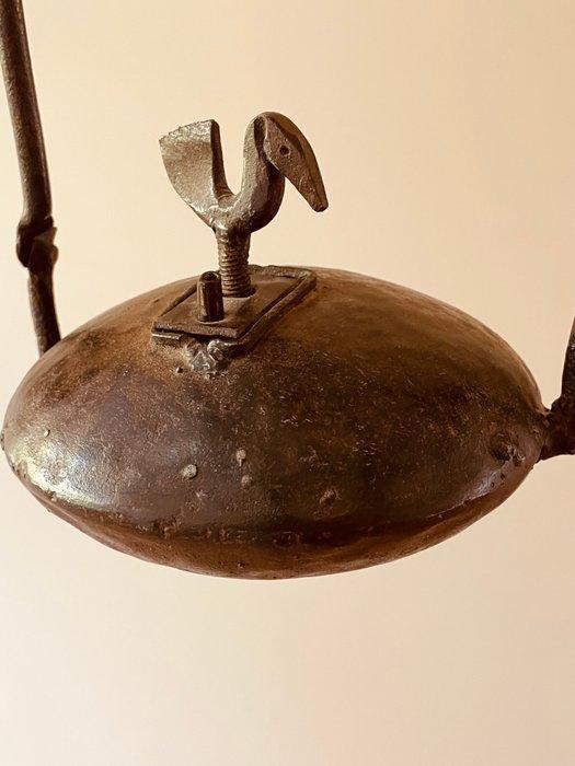 Olielamp - Smeedijzer - Mijnwerkers olielamp, Antiek en Kunst, Curiosa en Brocante