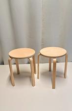 Kruk (2) - IKEA - Frosta - Hout