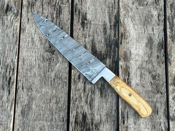 Keukenmes - Prestigieuze chef & Skinner messen, gesmeed