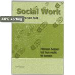 Social work 9789023242123 N. van Riet, Boeken, Verzenden, Gelezen, N. van Riet