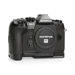 Olympus OM-D E-M1 II + RRS Grip - 3.255 kliks, Audio, Tv en Foto, Fotocamera's Digitaal, Ophalen of Verzenden