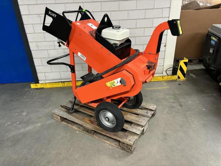 Online veiling: Eliet Major 4S V2 Houtversnipperaar 55mm, Zakelijke goederen, Machines en Bouw | Houtbewerking