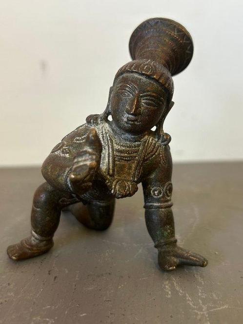 Beeldje - Krishna bambino - 8,5 x 10 cm - Brons, Antiek en Kunst, Kunst | Niet-Westerse kunst