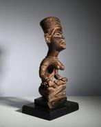 Maternité Phemba Kongo Woyo - sculptuur  (Zonder
