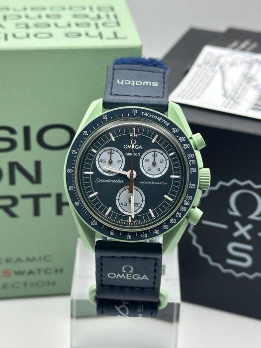 Omega x Swatch - MoonSwatch - Mission on Earth - Sans prix, Handtassen en Accessoires, Horloges | Heren