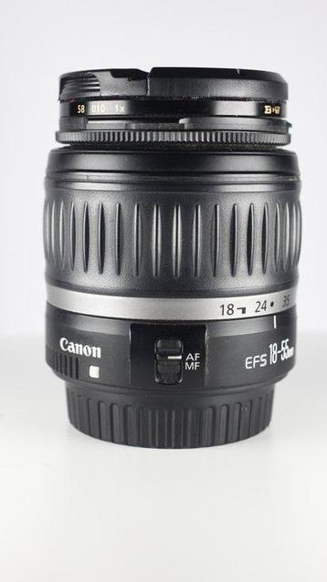 Canon EF-S 18-55mm Objectif à focale variable