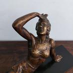 Sculpture, Ballerina art deco - 29 cm - Bronze patiné - 1920