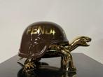 Van Apple - Fendi